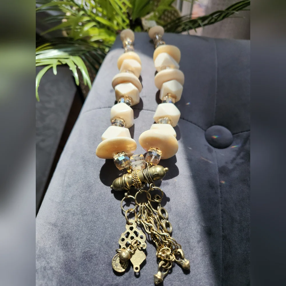✨️Ivory bone beads, Crystals, Tassel Focal Statement Necklace- Handcrafted✨️ - Picture 12 of 13